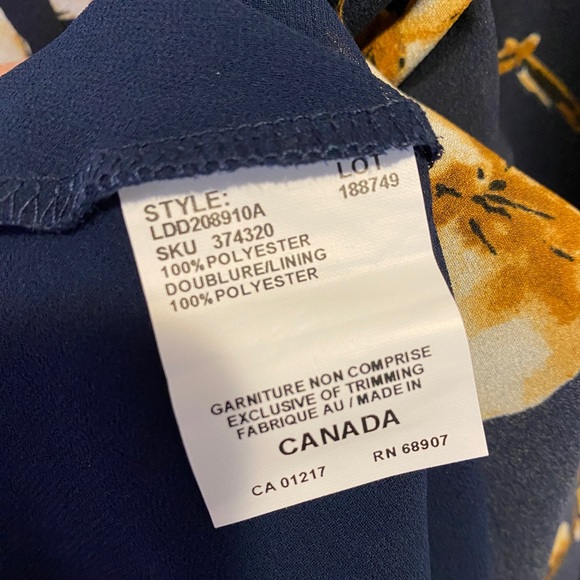 NWT Le Chateau Navy Floral Calf-length Dress - size L - Picture 4 of 5